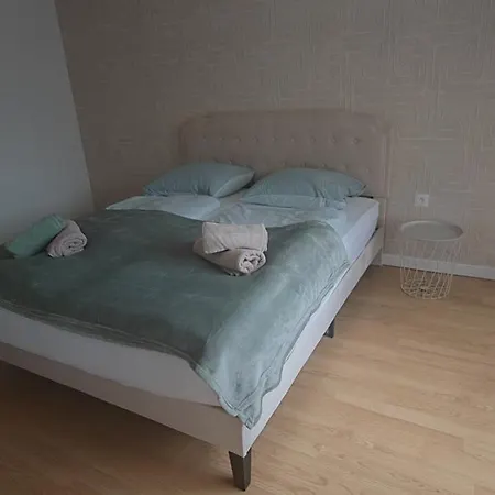 Bel Moderne Apartment